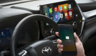 Toyota Highlander tech updates - smartphone pairing